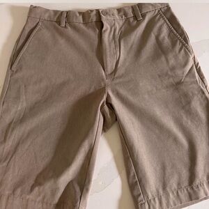 Vineyard vines men’s Xs khaki shorts